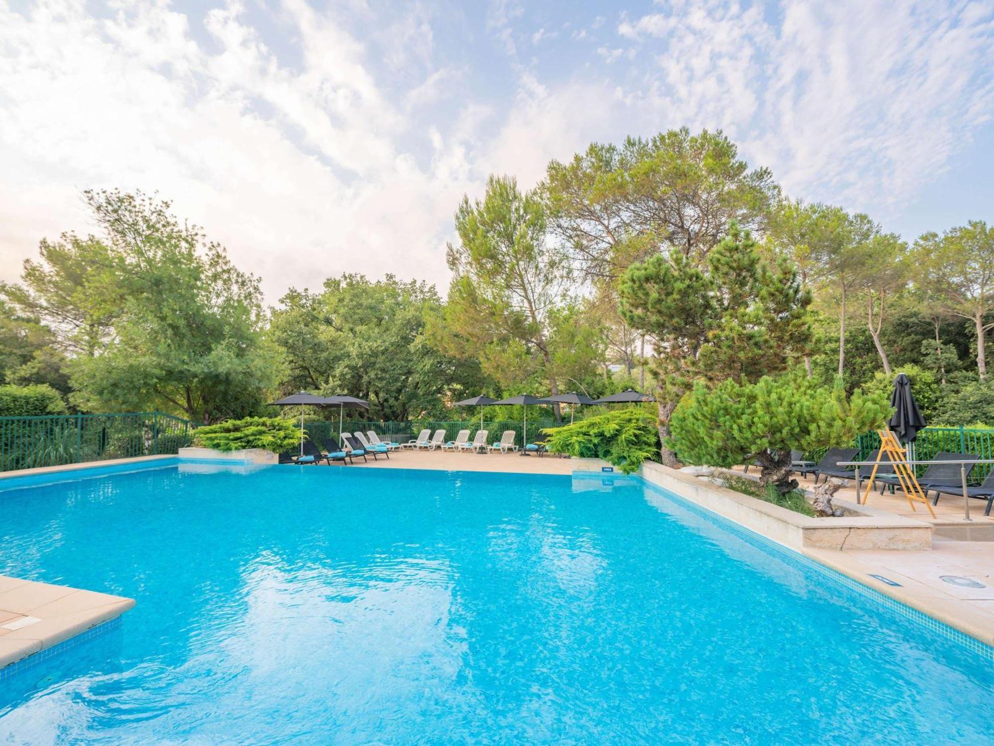 Отель Ibis Antibes Sophia-Antipolis Вальбон Экстерьер фото