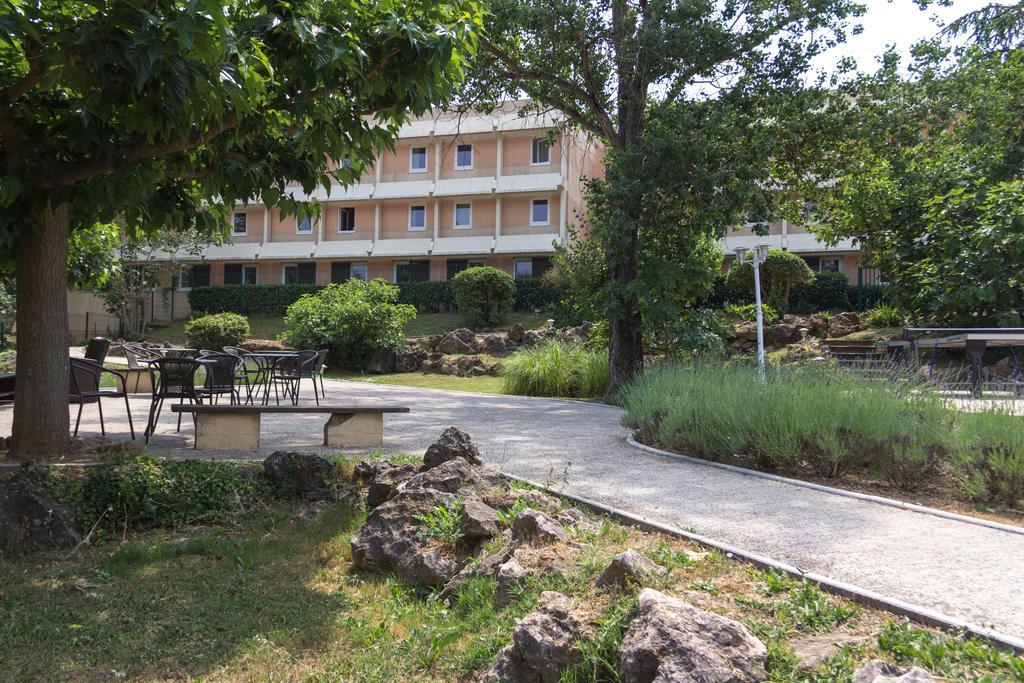 Отель Ibis Antibes Sophia-Antipolis Вальбон Экстерьер фото